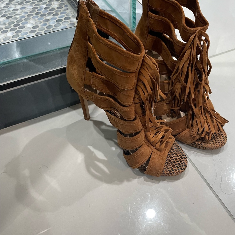 Gianni Bini Saleemah Desert Brown Fringe Heeled Sandals